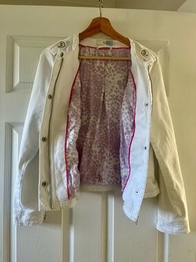 Boden Cream Jean Jacket with Lilac Floral Lining and Pink Piping
